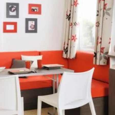 Campeggio Mobil Cosy Avec Terrasse à - Api-1-52-317 Royan