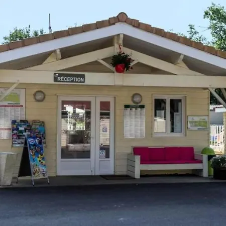 Campeggio Mobil Cosy Avec Terrasse à - Api-1-52-317 Royan