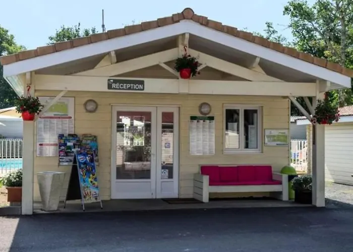 Campeggio Mobil Cosy Avec Terrasse à - Api-1-52-317 Royan