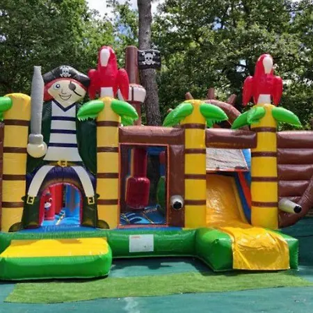 Mobil-home Cosy Avec Terrasse A - Api-1-52-317 Campsite