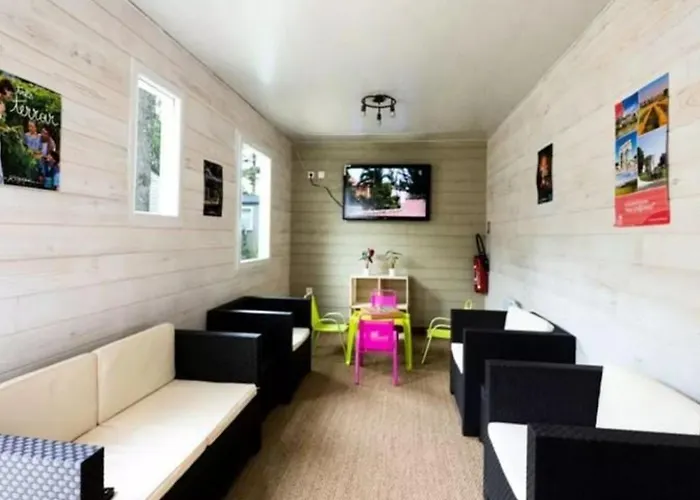 Mobil-home Cosy Avec Terrasse A - Api-1-52-317 *